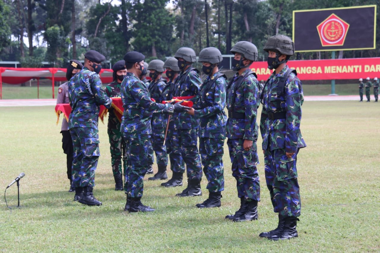 Danjen Akademi TNI Tutup Pendidikan Dasar Integratif Kemitraan Caprabhatar Akademi TNI dan Akpol 2021