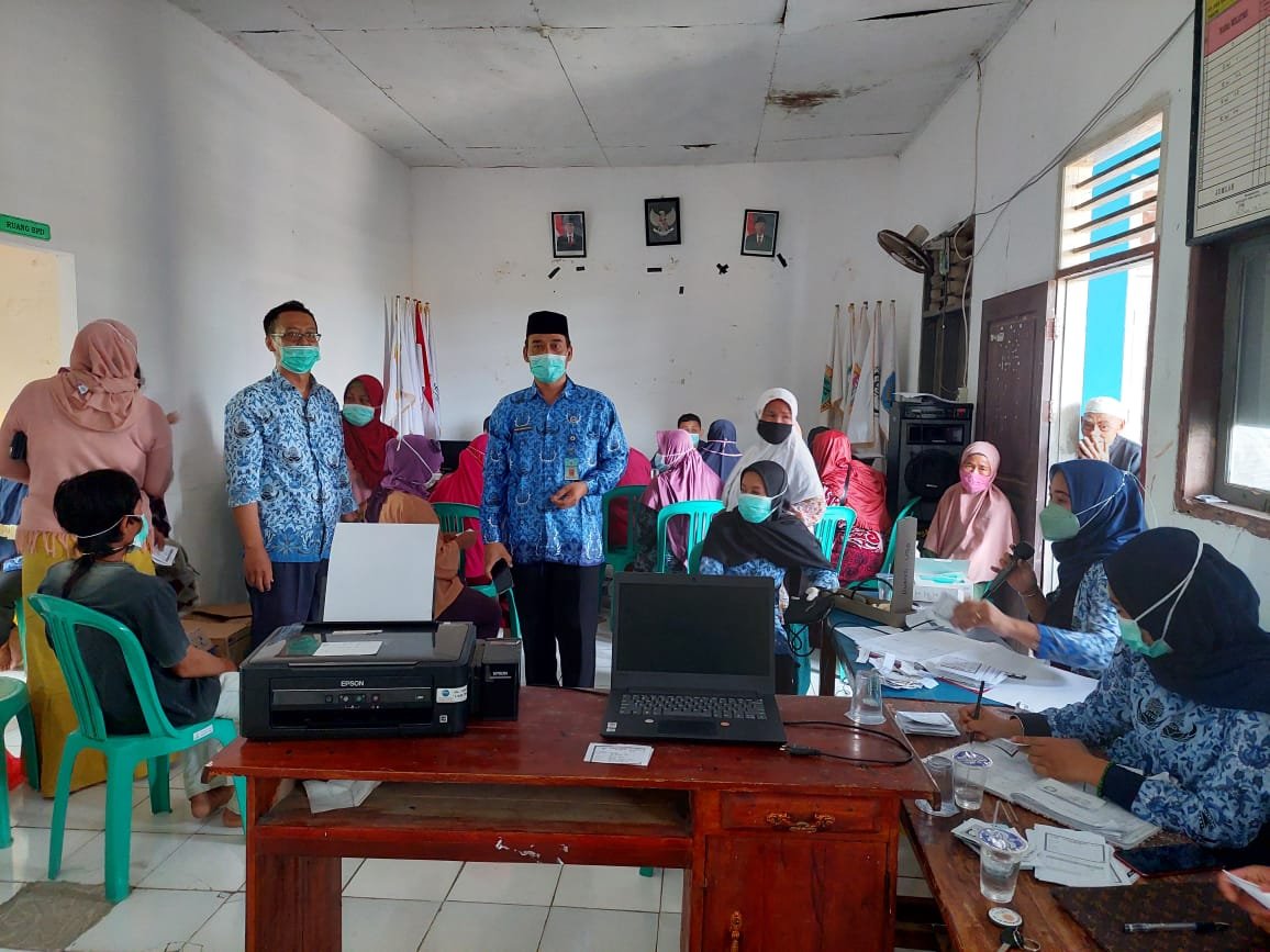 Satgas Covid-19 Kecamatan Wanasalam Laksanakan Vaksinasi di Desa Parung Panjang