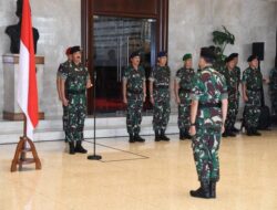 Panglima TNI Terima Laporan Kenaikan Pangkat 15 Perwira Tinggi