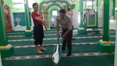 Polda Banten Edukasi Pencegahan Covid-19 di Tempat Ibadah dan Mall Ramayana