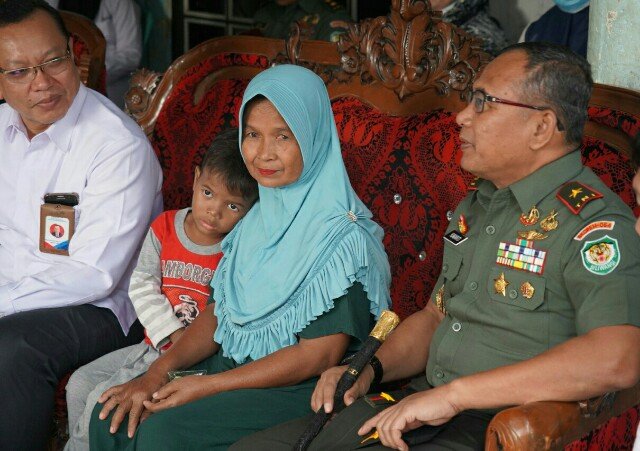 Danrem 064/MY dan Jajaran Saksikan Jenderal TNI Dudung Jadi Bapak Asuh