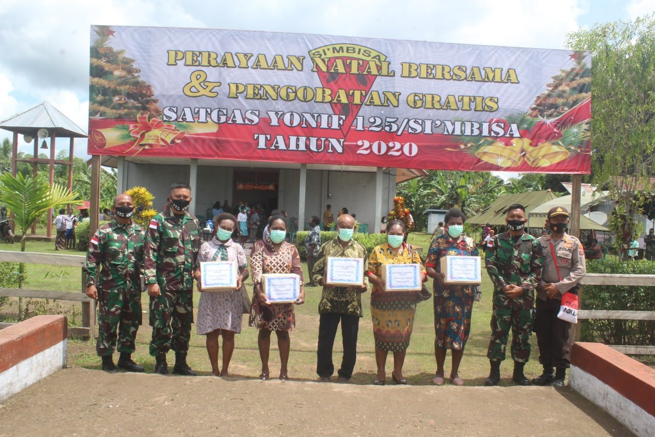 Sukacita Natal: Satgas Pamtas Yonif 125/Simbisa Adakan Pengobatan Gratis