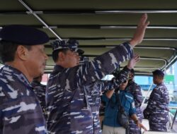 Panglima TNI Laksanakan Tradisi Inspeksi Admiral