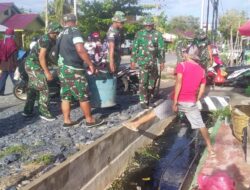 Dandim 1208/Sambas Apresiasi Warga Bantu TNI Bersihkan Pasar