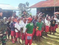 Satgas Yonif R 321/GT Bentuk Karakter Disiplin PBB Anak Napua Jayawijaya