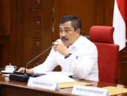 Presiden Minta Polri Tak Reaktif Menanggapi Mural 404 Not Found