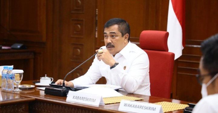 Presiden Minta Polri Tak Reaktif Menanggapi Mural 404 Not Found