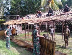 Satgas Yonif RK 751/VJS Laksanakan Kerja Bakti Bangun Pondok Gereja