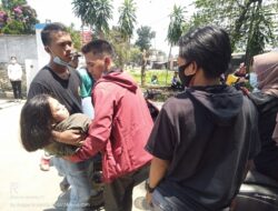 Puluhan Buruh PT Global Elektronik Nasional Kesurupan Massal