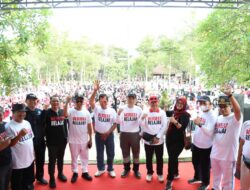 UPT Kemendikbud-Ristek Bersama Dindikbud Banten dan Kota Serang Gelar Jalan Sehat Semarakkan Bulan Merdeka Belajar