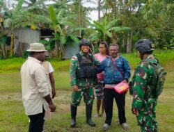 Satgas Pamtas Yonif Raider 142/KJ Dekatkan Diri dengan Masyarakat Papua lewat Komsos