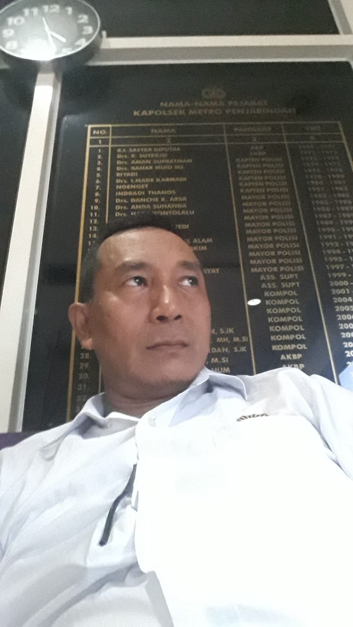 Suta Widhya SH Menolak Perjudian