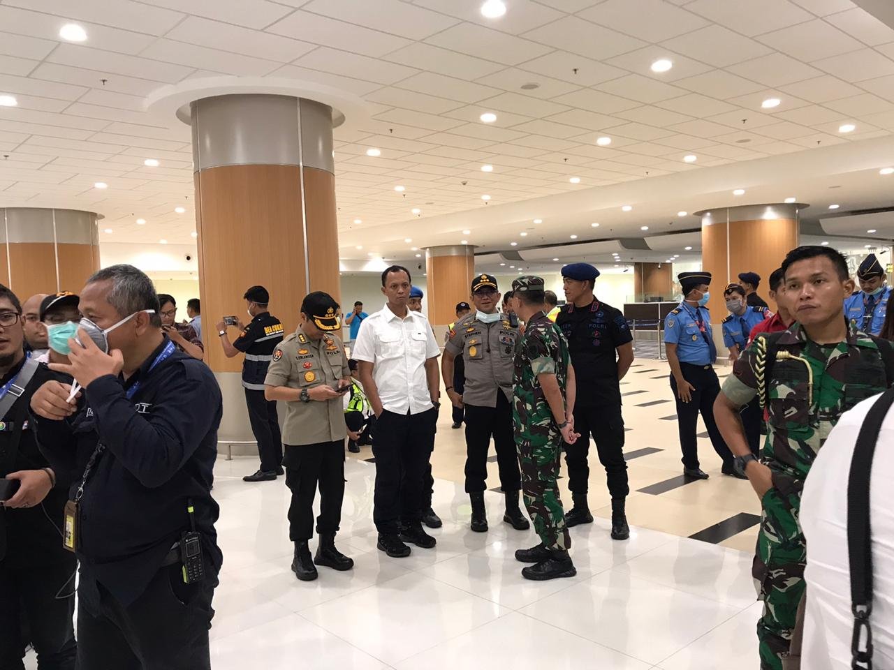 Kapolda Jabar dan Dansat Brimob Pantau Pengamanan Kepulangan 68 WNI ABK Diamond Princess