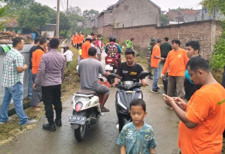 Komunitas GCC Ciptakan Lingkungan Resik Lewat Bakti Sosial