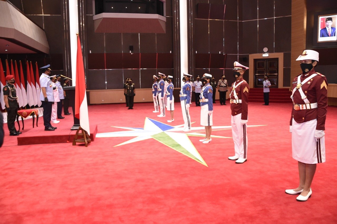 Panglima TNI Wisuda 923 Taruna Prajurit dan Bhayangkara