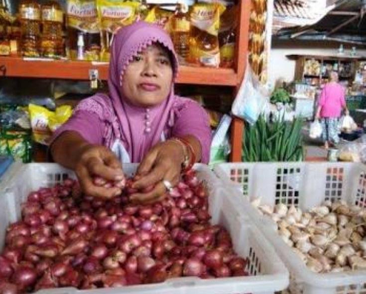 Harga Bawang Merah di Lampura Melambung Tinggi