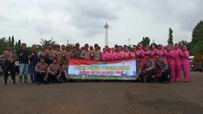 Kapolsek Gambir Tanam 1000 Pohon di Monas untuk Penghijauan