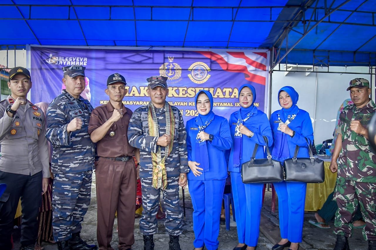Danlantamal IX Ambon Turunkan Tim Kesehatan untuk Warga Pesisir
