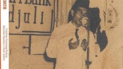 Catatan KH Tb Achmad Suchari Chatib Putera Residen Banten 1920-2005