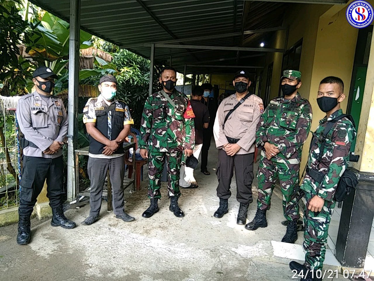 Bhabinkamtibmas dan Babinsa Sudah di TPS Amankan Pilkades Serentak 2021