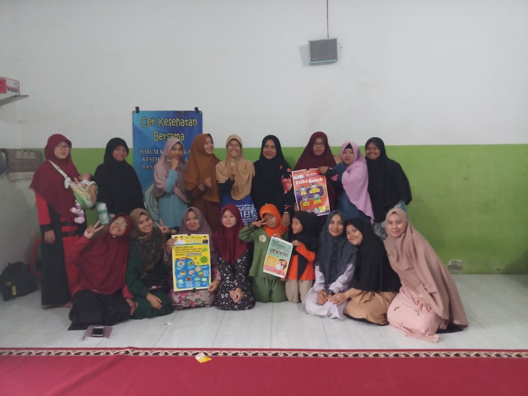 Tim Keputrian LDII Ampui Manfaatkan Bahan Alami Jadi Hand Sanitizer Tangkal Virus