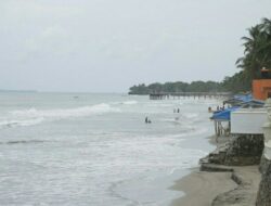 Bupati Serang Pastikan Anyer Aman, Warga Jangan Percaya Isu Negatif