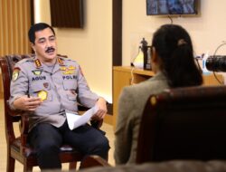 Komjen Agus Andrianto Ingatkan Pentingnya Hidup Berdampingan dengan COVID-19