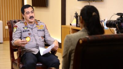 Komjen Agus Andrianto Ingatkan Pentingnya Hidup Berdampingan dengan COVID-19