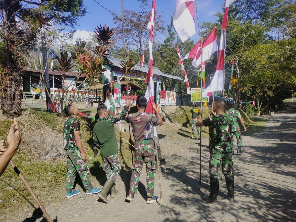 Satgas Pamtas RI-PNG Yonif Raider 142/KJ Gelar HUT RI ke-77 di Perbatasan