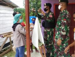 Yonif MR 413 Kostrad Adakan Posyandu di Kampung Yowung Hari Gizi Nasional