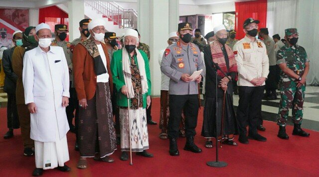 Danrem 064/MY Dampingi Kapolda Banten Sambut Kapolri