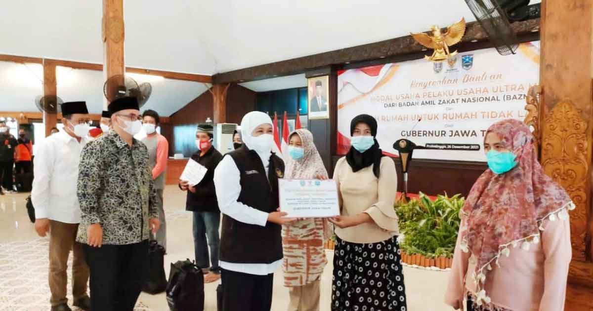 50 Pedagang dan 25 Warga Miskin Terima Bantuan Modal dan Bedah RTLH