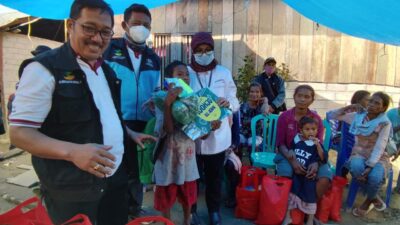 Mensos Juliari P Batubara Salurkan Santunan Korban Tragedi Kemanusiaan Lembantongoa