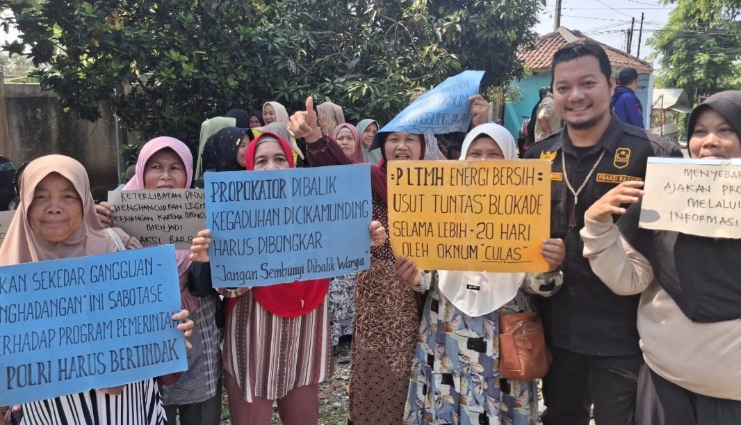 Warga Cikamunding Geruduk Kantor Kecamatan Desak Polisi Tangkap Provokator PLTMH