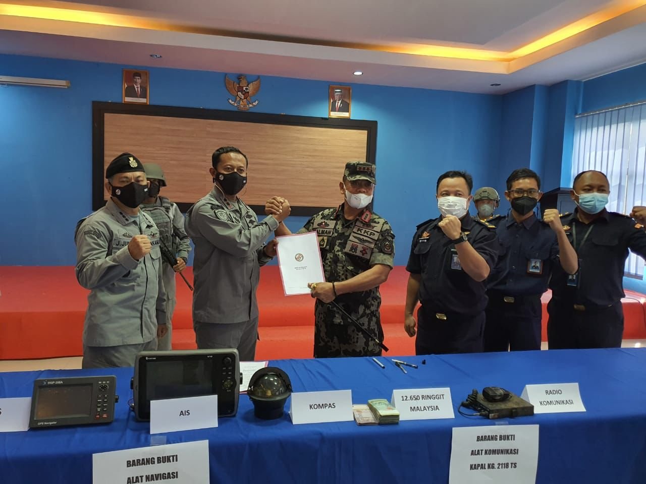 Bakamla RI Serahkan Berkas KIA Vietnam ke PSDKP Batam