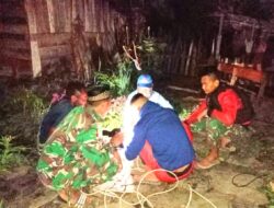 Satgas Yonif Raider 142/KJ Kembali Hadir Hibur Warga yang Berduka