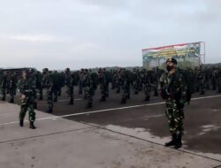 Asops Panglima TNI Antar Yonif Para Raider 501/BY Tugas di Papua