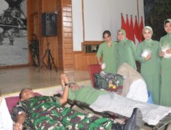Danrem 174/ATW Merauke dan Jajaran Donorkan Darah untuk Warga yang Kesulitan