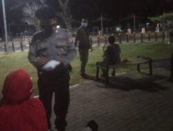 Patroli Gabungan PPKM Level 3 di Serang, Polres Bagikan Masker Gratis