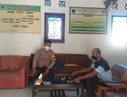 Bhabinkamtibmas Polsek Jiput Jalin Komunikasi dengan Perangkat Desa