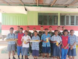 Satgas Yonif 126/KC Ajari Anak Ekstrakurikuler Tataboga