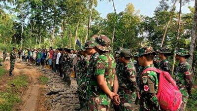 Satgas TMMD-113 Gelar Apel Pagi untuk Pengecekan Kehadiran Anggota