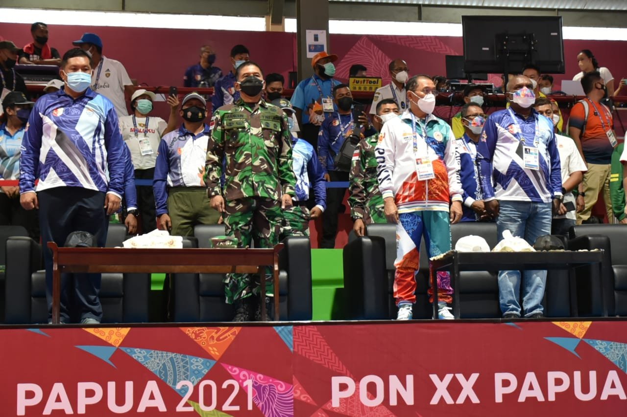 Danrem 174 Merauke Dampingi Bupati Merauke Buka Kejuaraan Wushu di GOR Hiad Sai