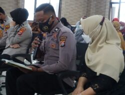 Calon Pengantin Polres Pandeglang Ikuti Tes Ngaji Sebelum Nikah