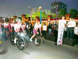 Kapolri Rayakan Hari Bhayangkara ke-76 dengan Ikut Giat Rekor MURI