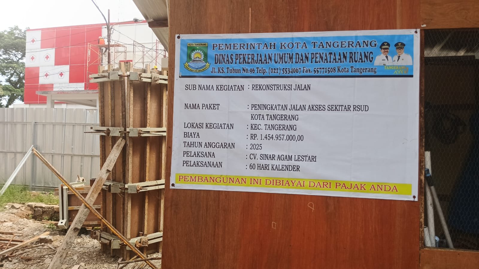 Proyek Jalan RSUD Tangerang Rp1,4 Miliar Tertunda, Dinas PUPR Diduga Lalai