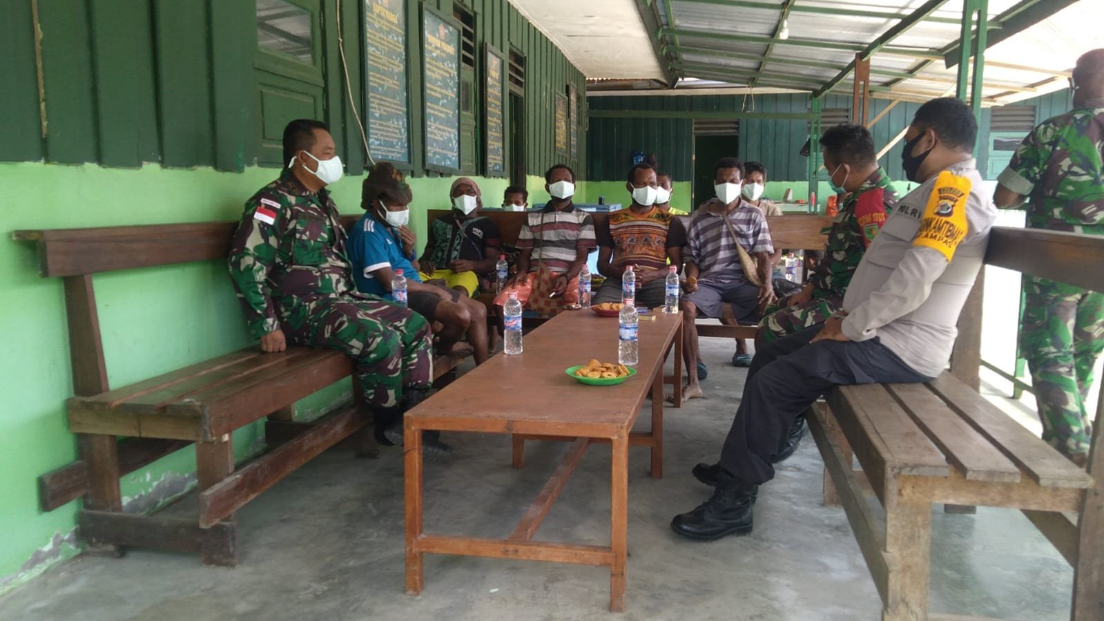 Jelang Natal dan Tahun Baru, Satgas Yonif 126/KC Rakor bersama Koramil dan Polsek