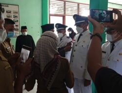 Camat Ciruas Lantik Enam Pejabat Kades Baru