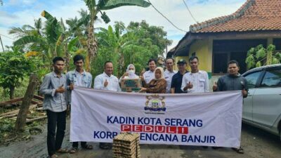 KADIN Kota Serang Bantu Korban Banjir di Kawasan Banten Lama