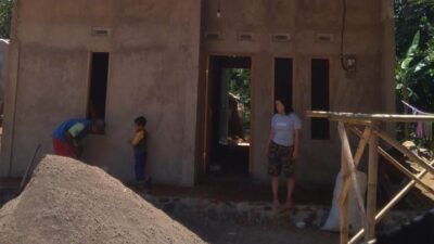 Toko Bangunan Mengker Jaya Diduga Mark-up Harga untuk Proyek Negara